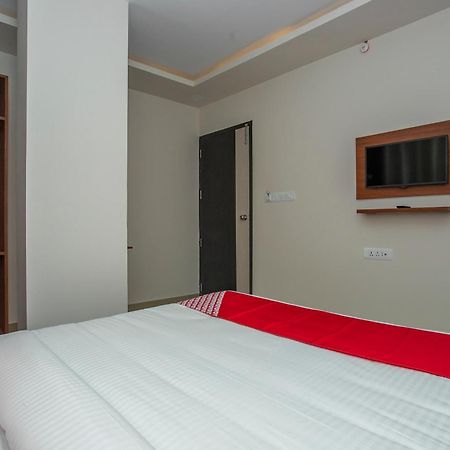 Hotel O Varcity Phi Premium Pavilion ,Above Hdfc Bank ,Near Anjaneya Temple Madiwala, Hosur Main R Бангалор Экстерьер фото