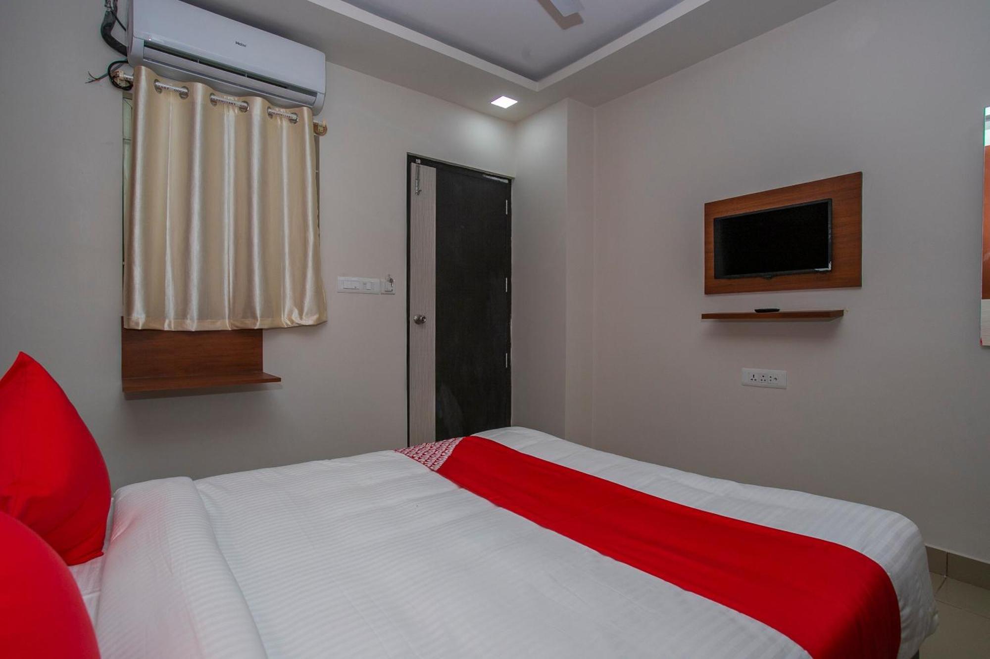 Hotel O Varcity Phi Premium Pavilion ,Above Hdfc Bank ,Near Anjaneya Temple Madiwala, Hosur Main R Бангалор Экстерьер фото