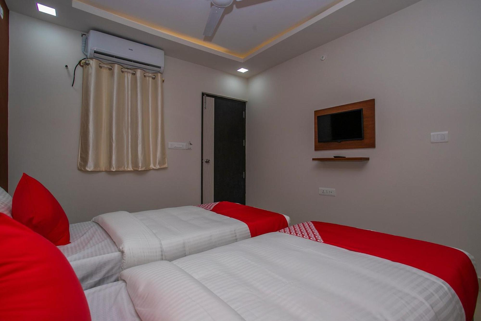 Hotel O Varcity Phi Premium Pavilion ,Above Hdfc Bank ,Near Anjaneya Temple Madiwala, Hosur Main R Бангалор Экстерьер фото